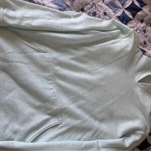 32 Degrees Mint Green & White Pullover Hoodie